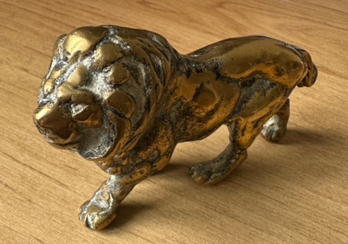 Heavy vintage brass - vintage, lion