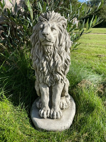 Upright lion statue - upright,