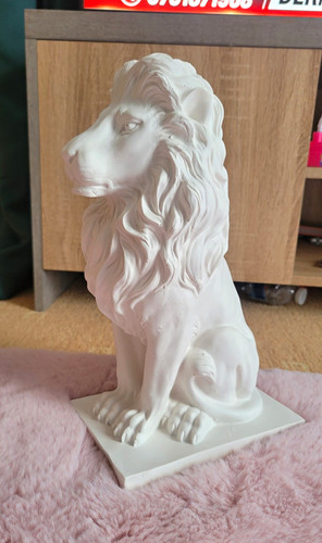 White plaster lion - white, statue