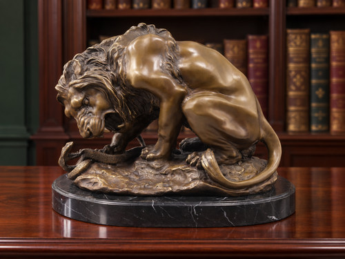 Large lion serpent snake - /,