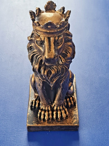 Bronze lion ornament statue - lion,