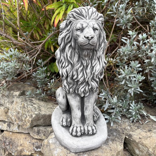 Sitting lion stone - sitting, garden