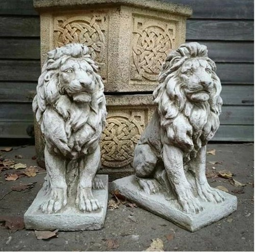 Large stone lion statues - statues, pair